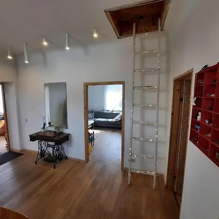 Hotel Cozy Private House With A Yard & Parking 3*