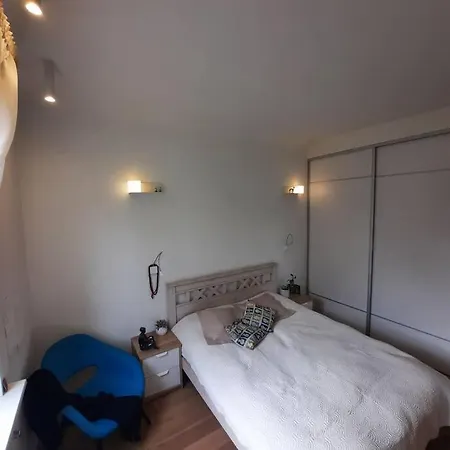 Cozy Private House With A Yard & Parking Σπίτι διακοπών